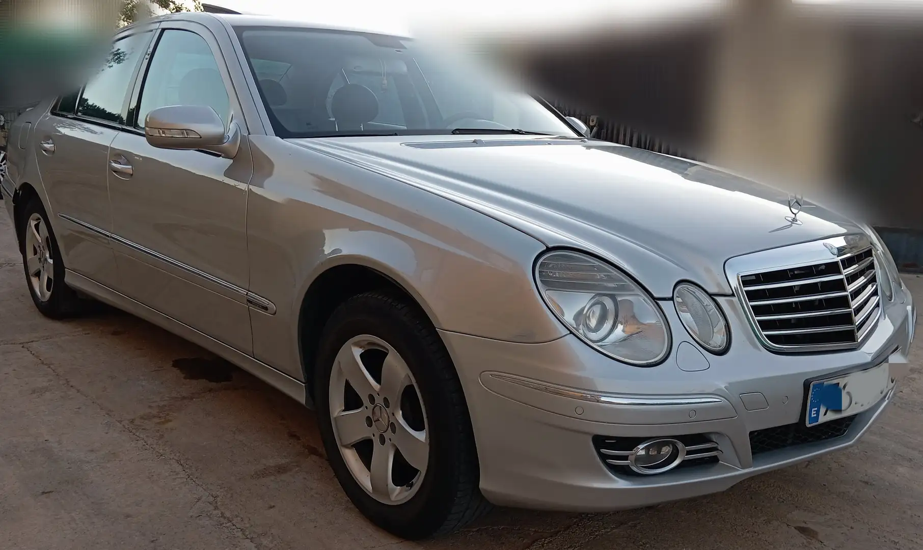 Mercedes-Benz E 320 E 320 CDI - 1