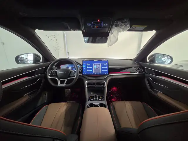 BYD Seal view 8