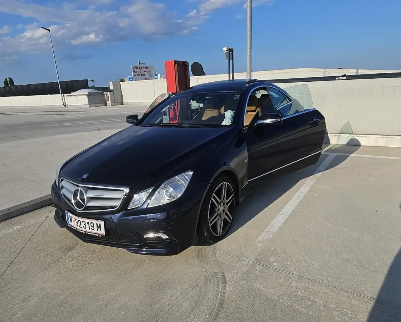 Mercedes-Benz E 350 CGI BlueEfficiency Aut. - 1