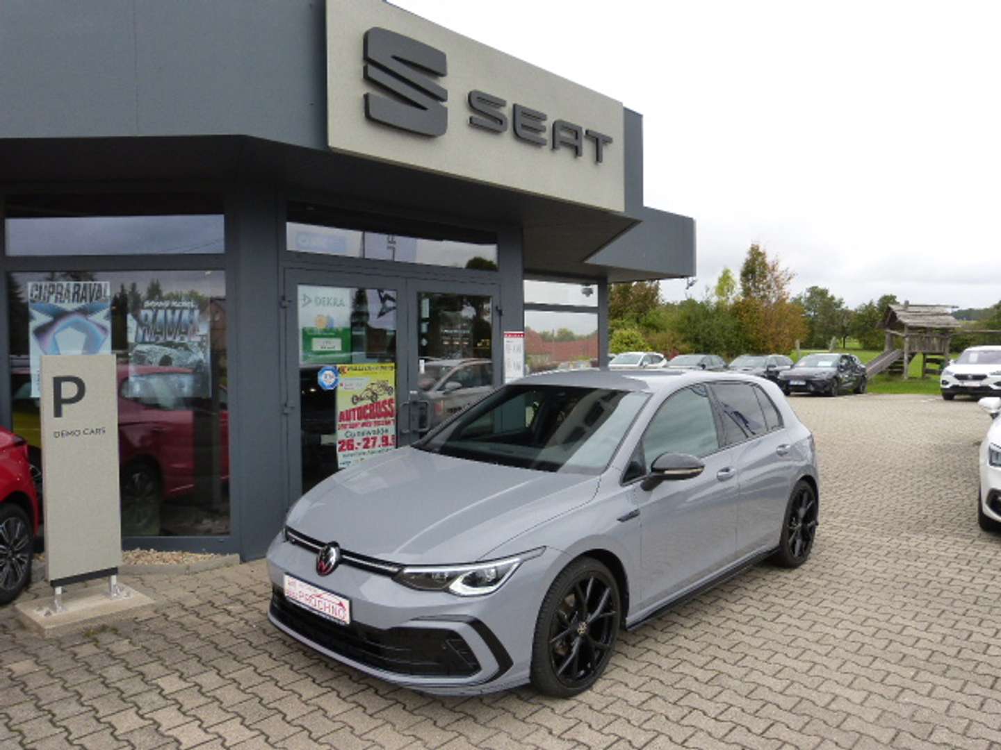 Volkswagen Golf nuo 417 €/ mėn Benzinas 2022m. Sedanas Automatinė