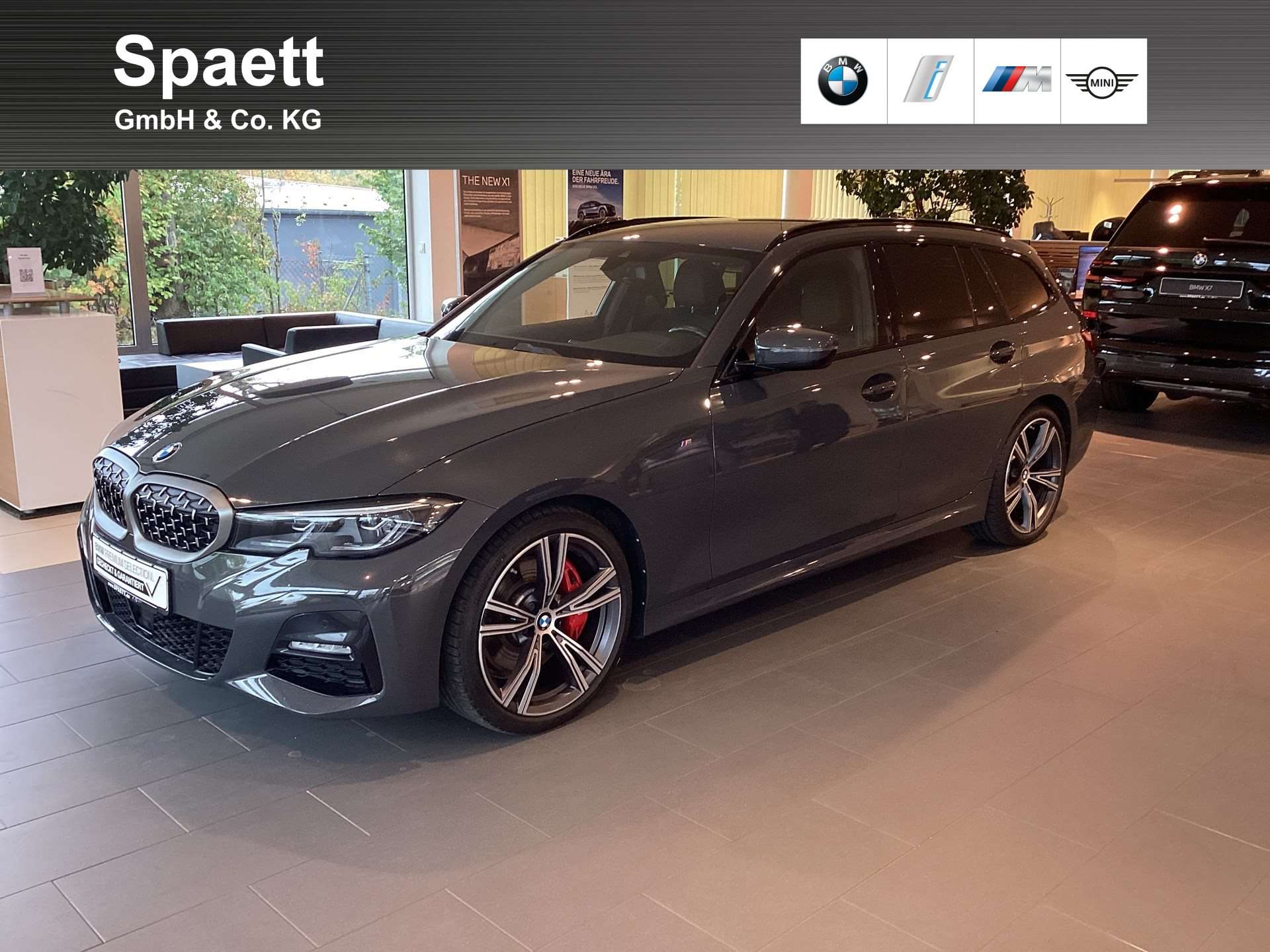 BMW 330
