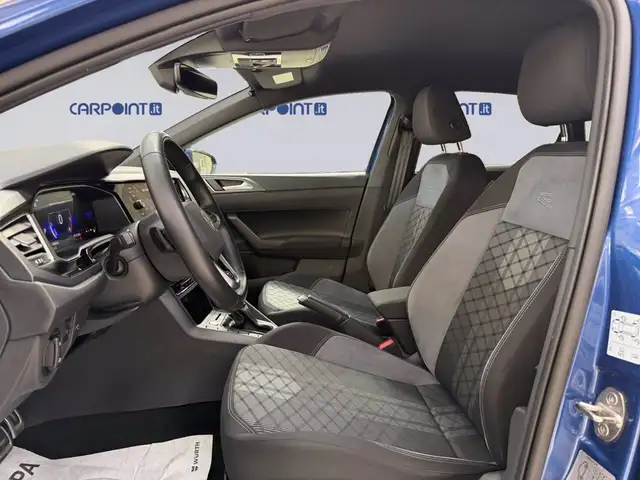 Volkswagen Polo view 10