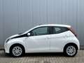 Toyota Aygo 1.0 VVT-i x-play Airco Apple Carplay Android auto Wit - thumbnail 3