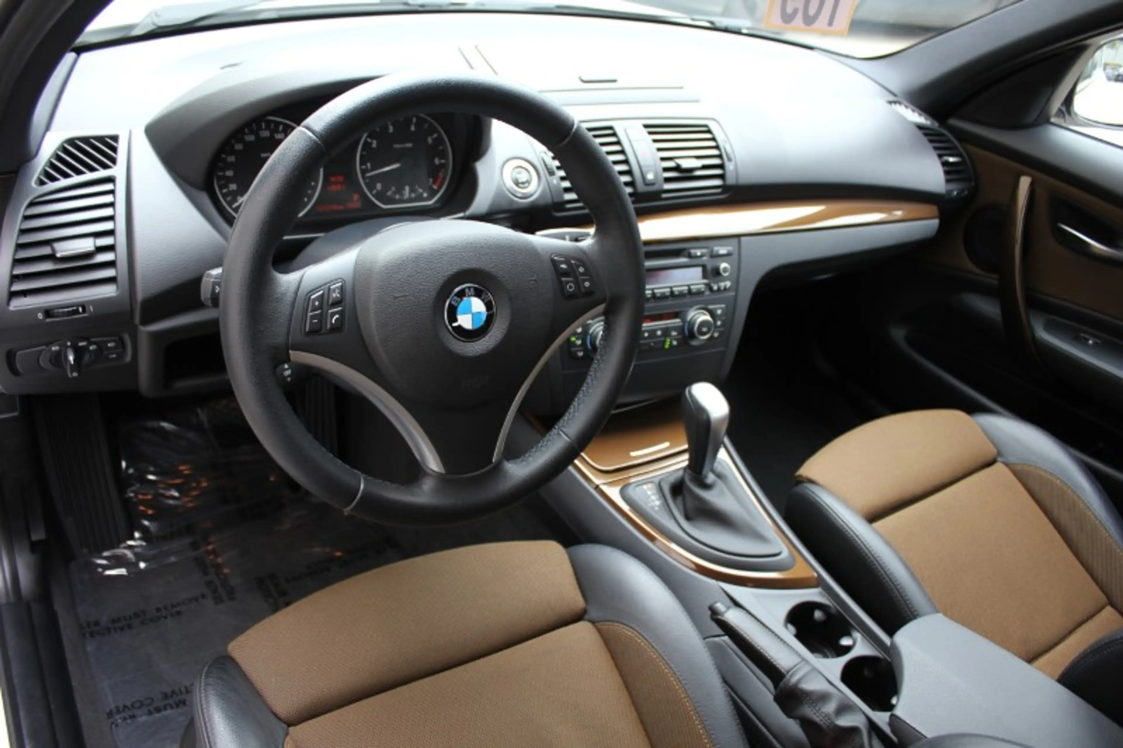 BMW 118 118iA — photo 11