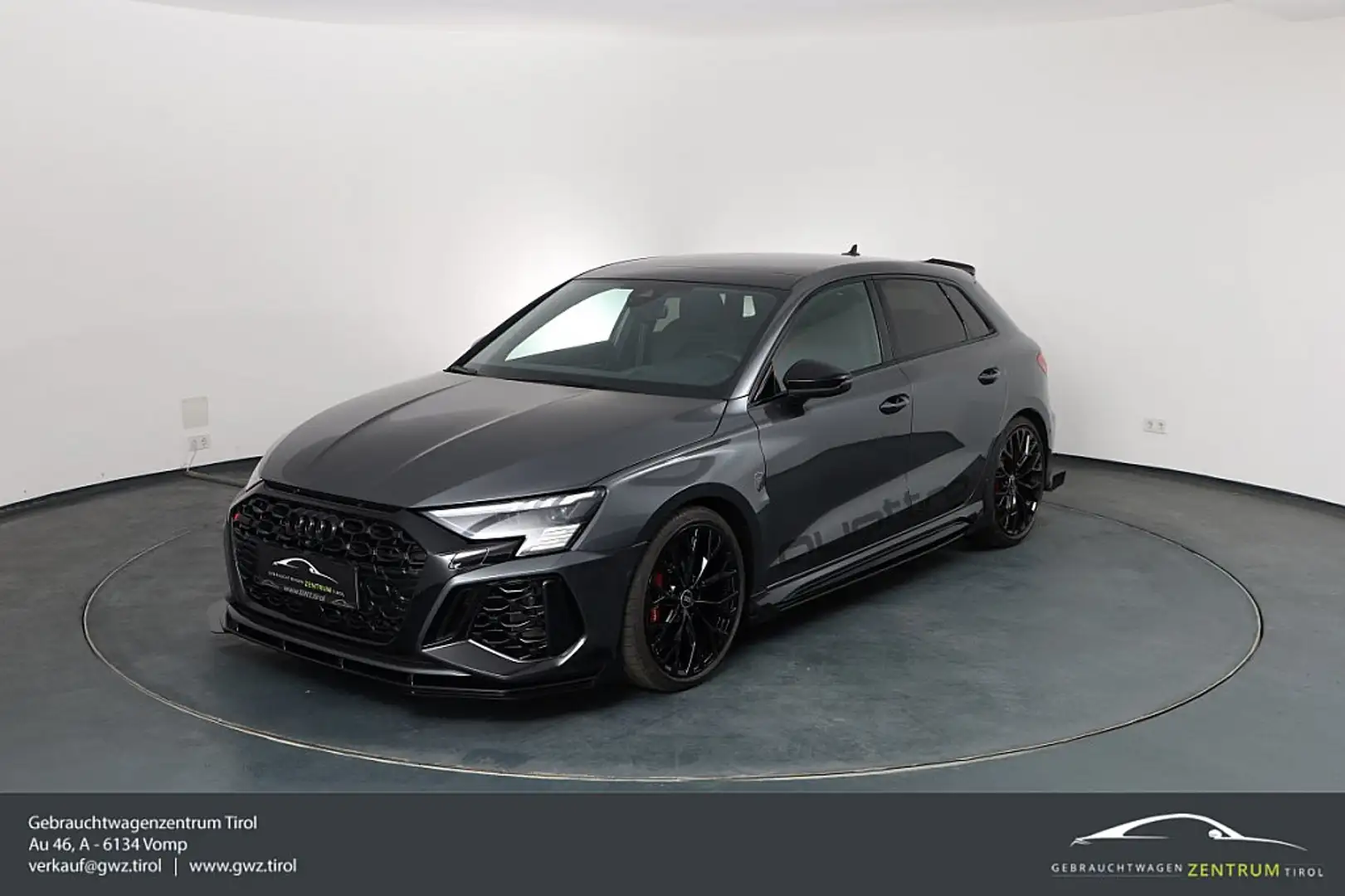 Audi RS3 SPB 2.5TFSI RS Edition One of Two MEGAVOLL Grau - 1