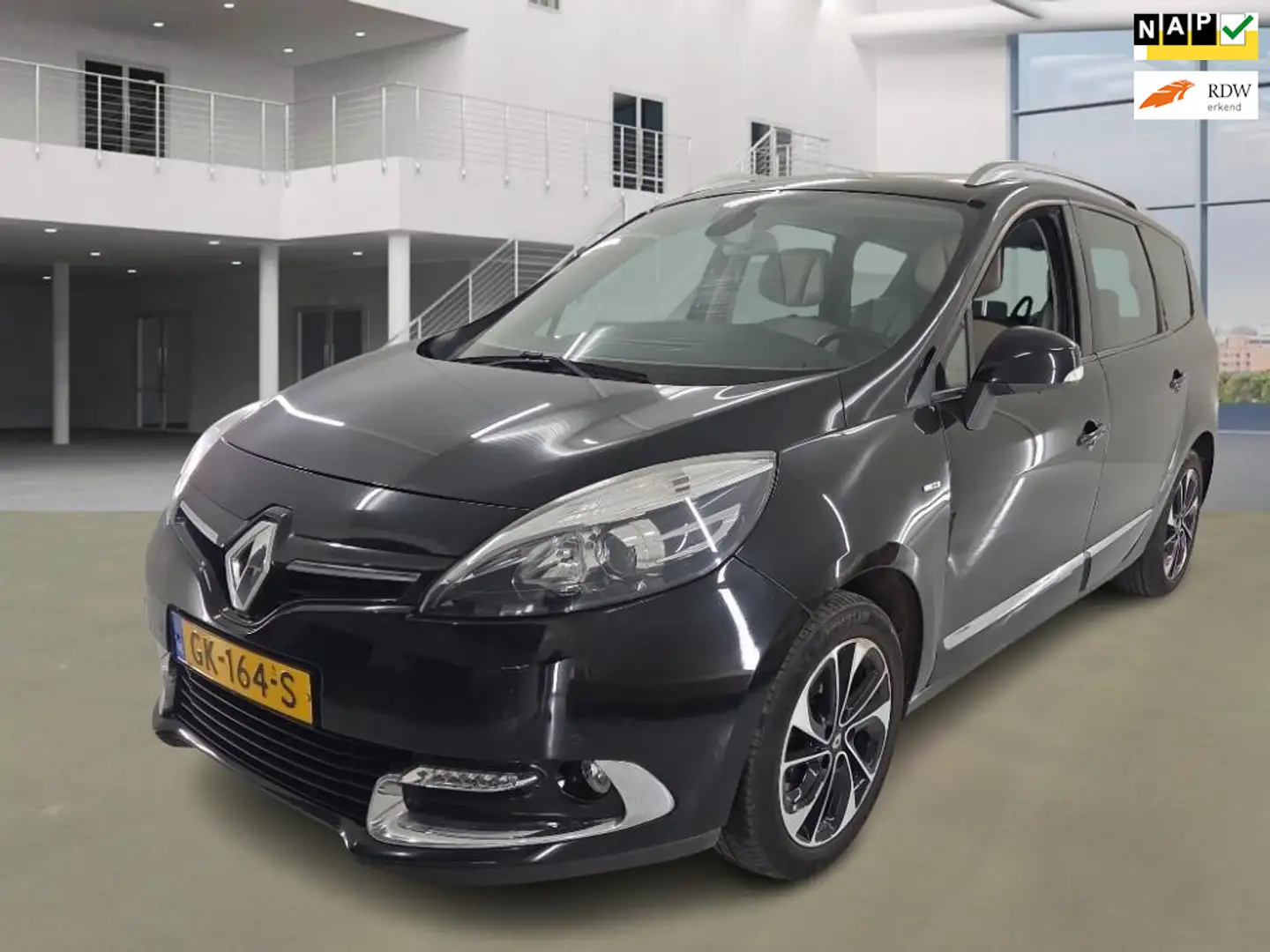 Renault Grand Scenic 1.2 TCe Bose // NL PRIJS 6001 // Nieuwe APK Zwart - 1