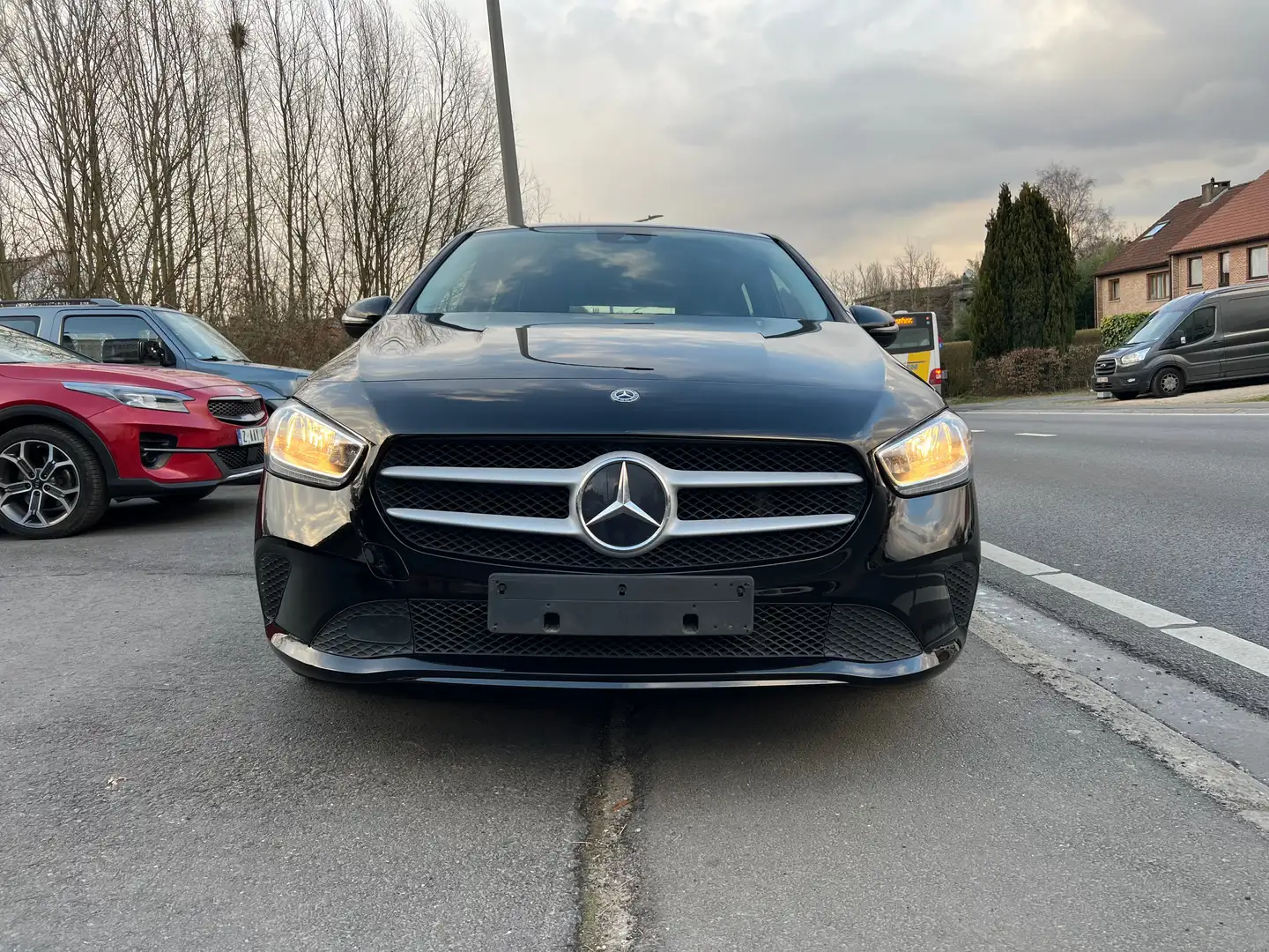 Mercedes-Benz B 180 Business Solution 84000KM AUTOMATIQUE CREDIT 100% Чорний - 2