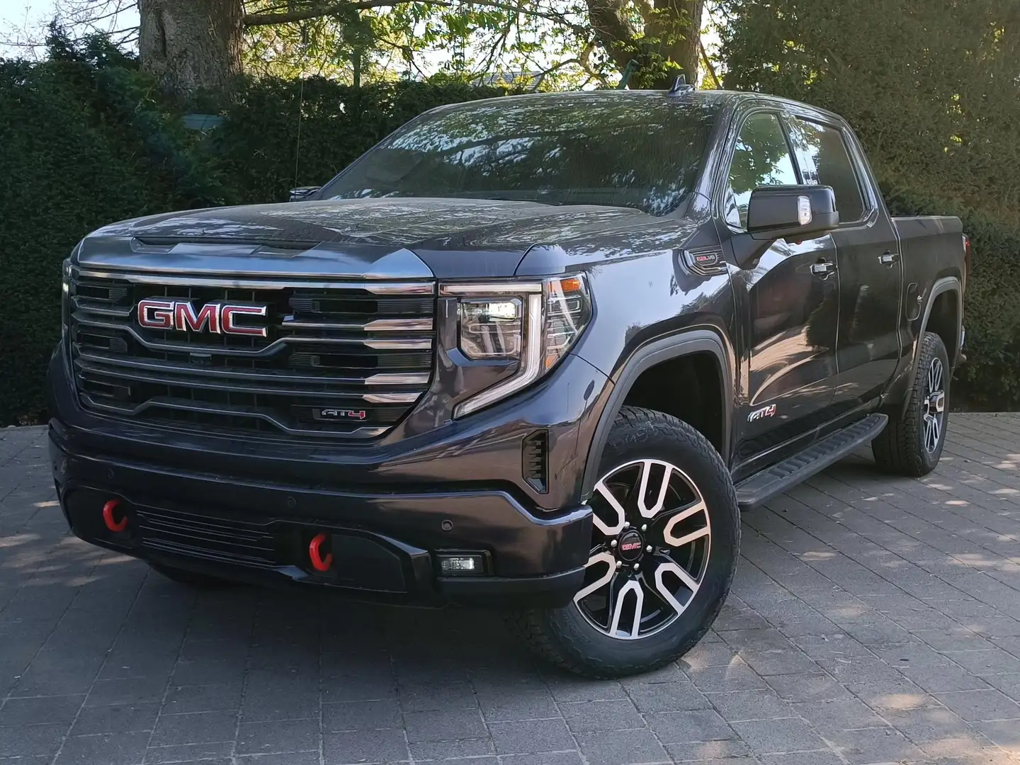 GMC Sierra Model 2025 GMC AT4 V8 € 69.900 ,- excl btw Noir - 1
