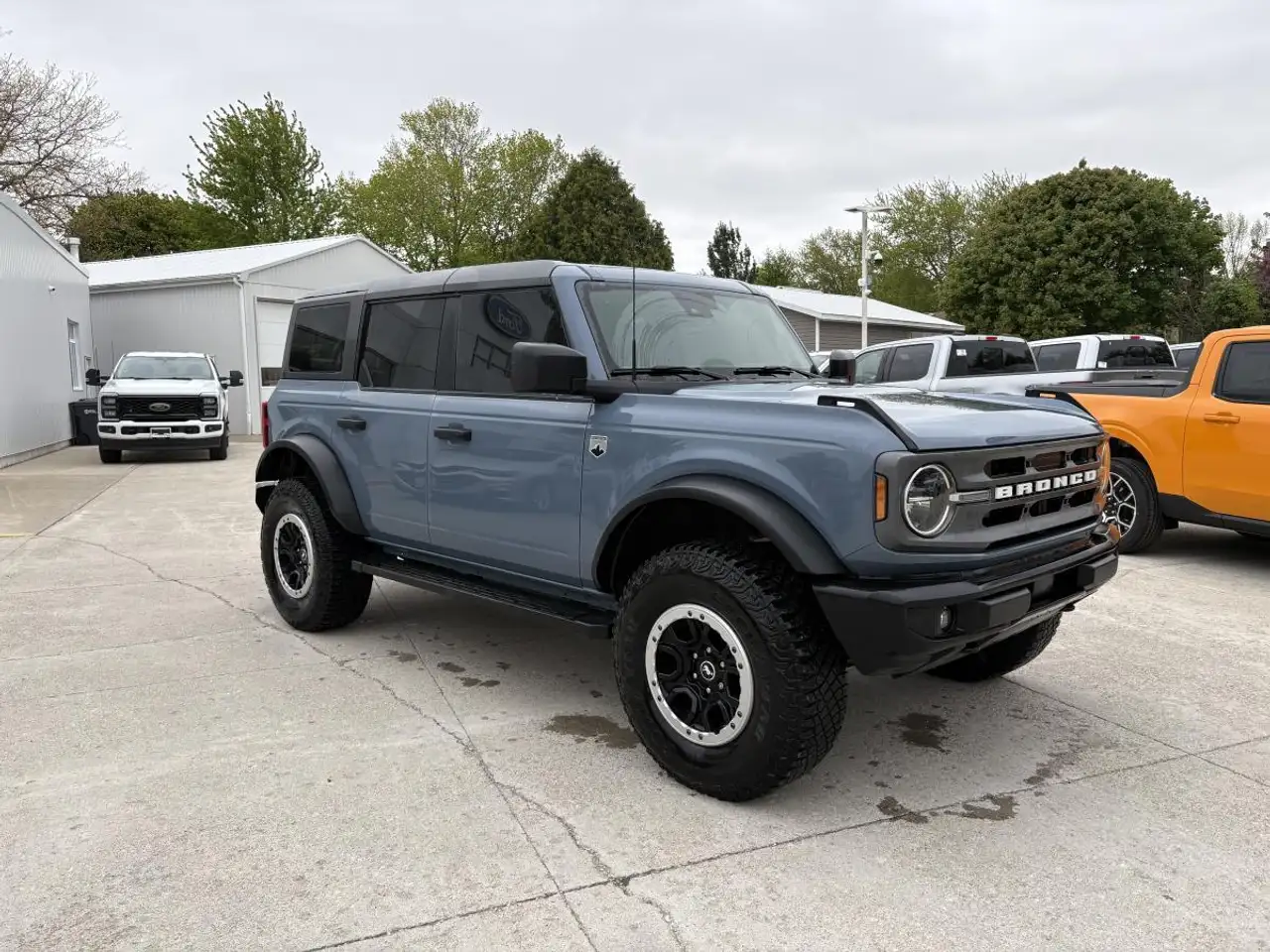 Ford Bronco снимка Ford Bronco