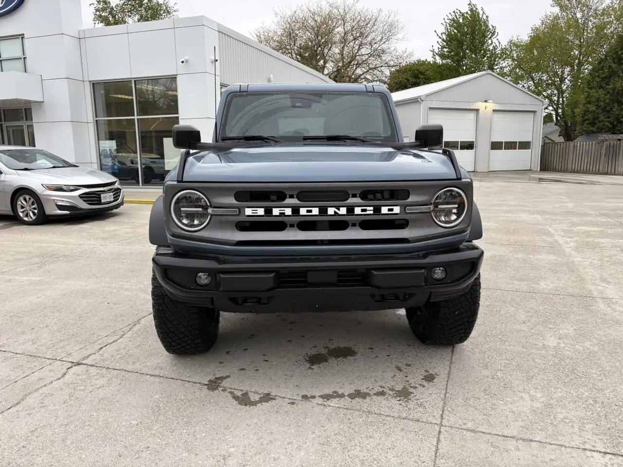 Ford Bronco снимка Ford Bronco