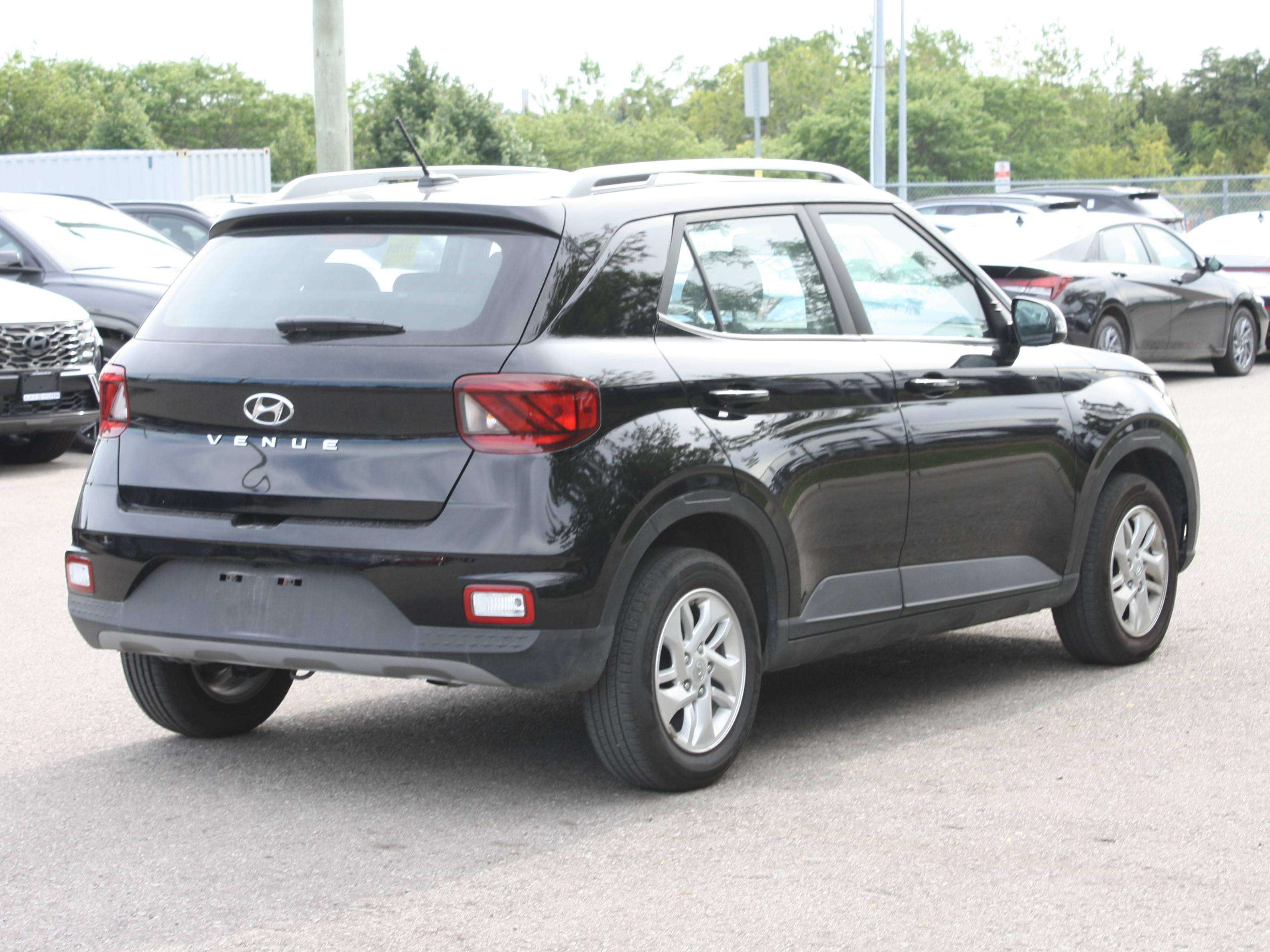 2026 Hyundai Venue — photo 4