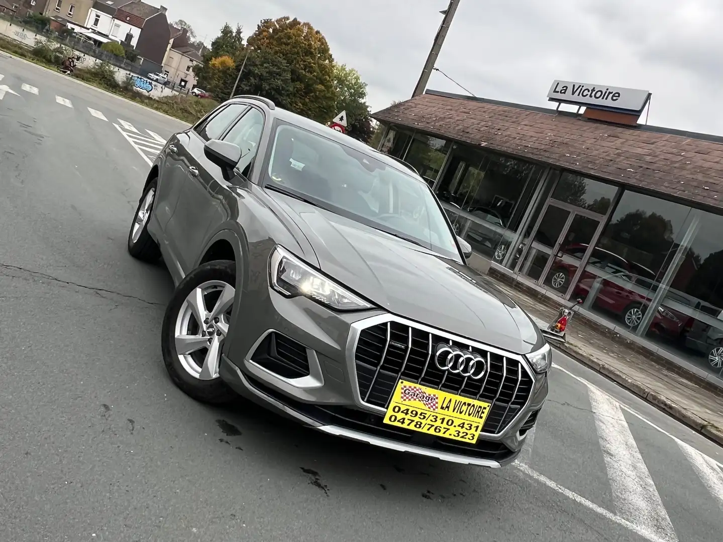 Audi Q3 Q3 Sportback 40 TDi Quattro S tronic Gris - 2