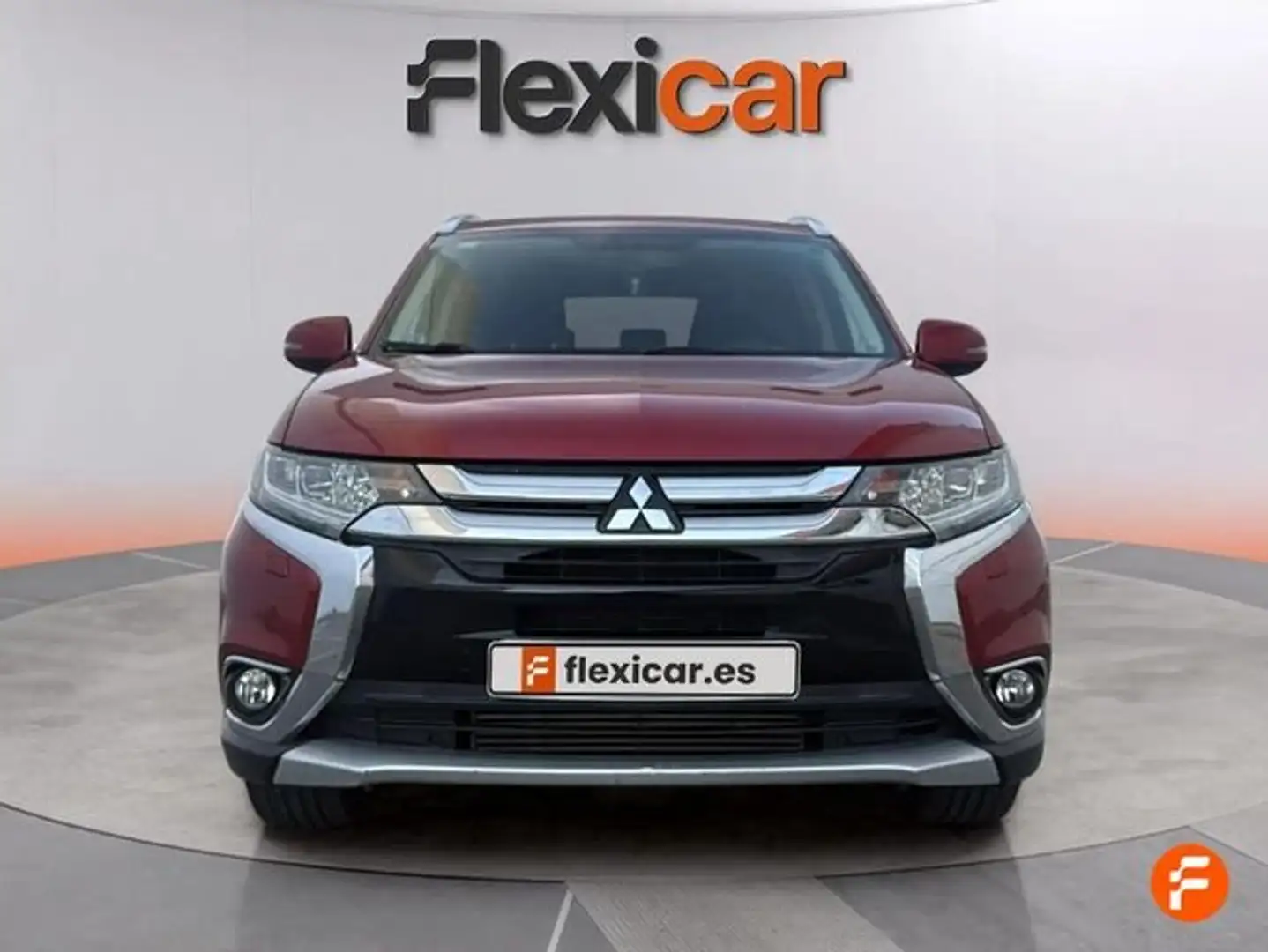 Mitsubishi Outlander 220DI-D Motion 4WD Burdeos - 2