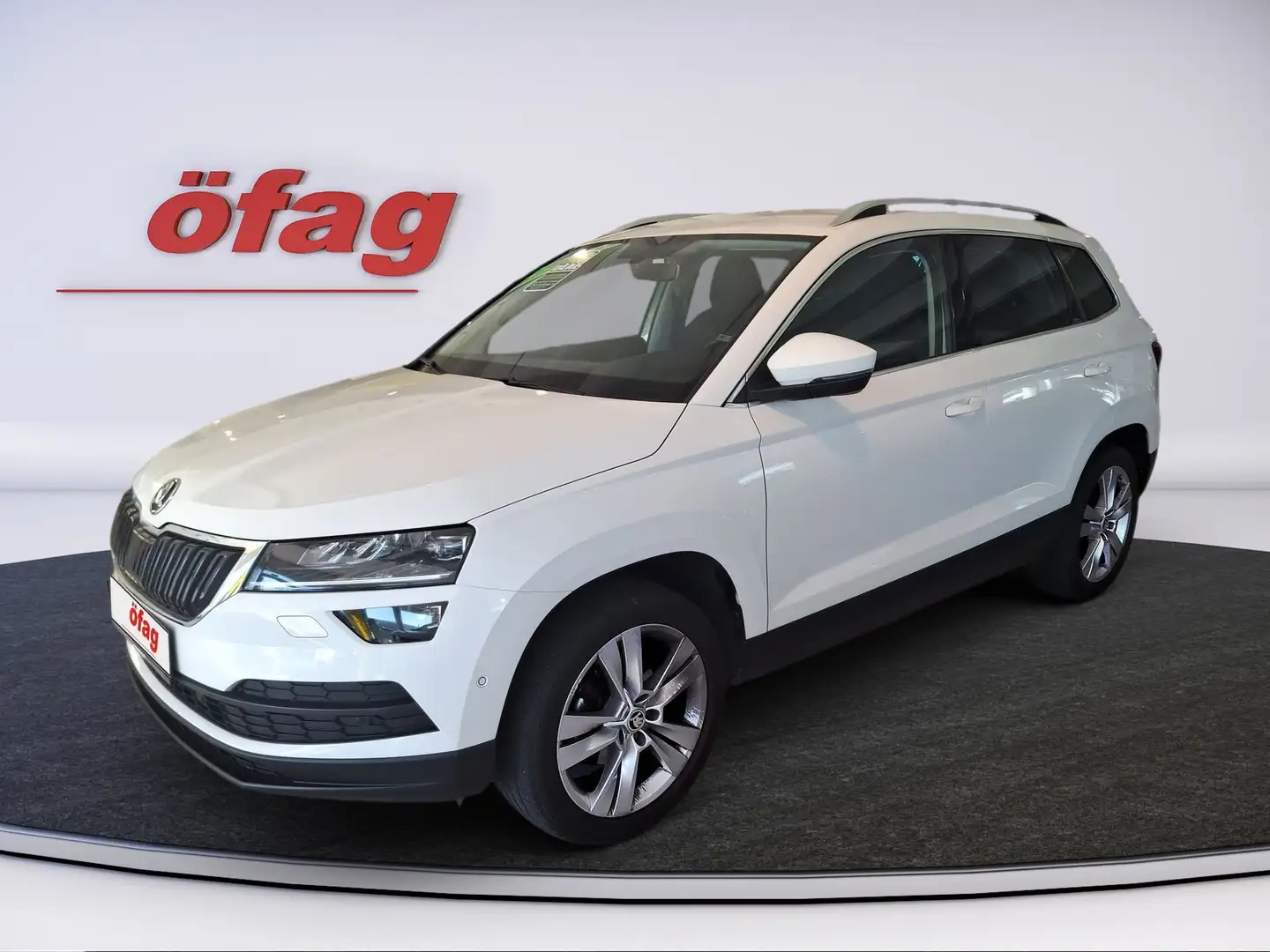 Skoda Karoq 1.5 TSI ACT Style 125 ACC+AHK+LED+SHZ+Kam. Weiß - 2