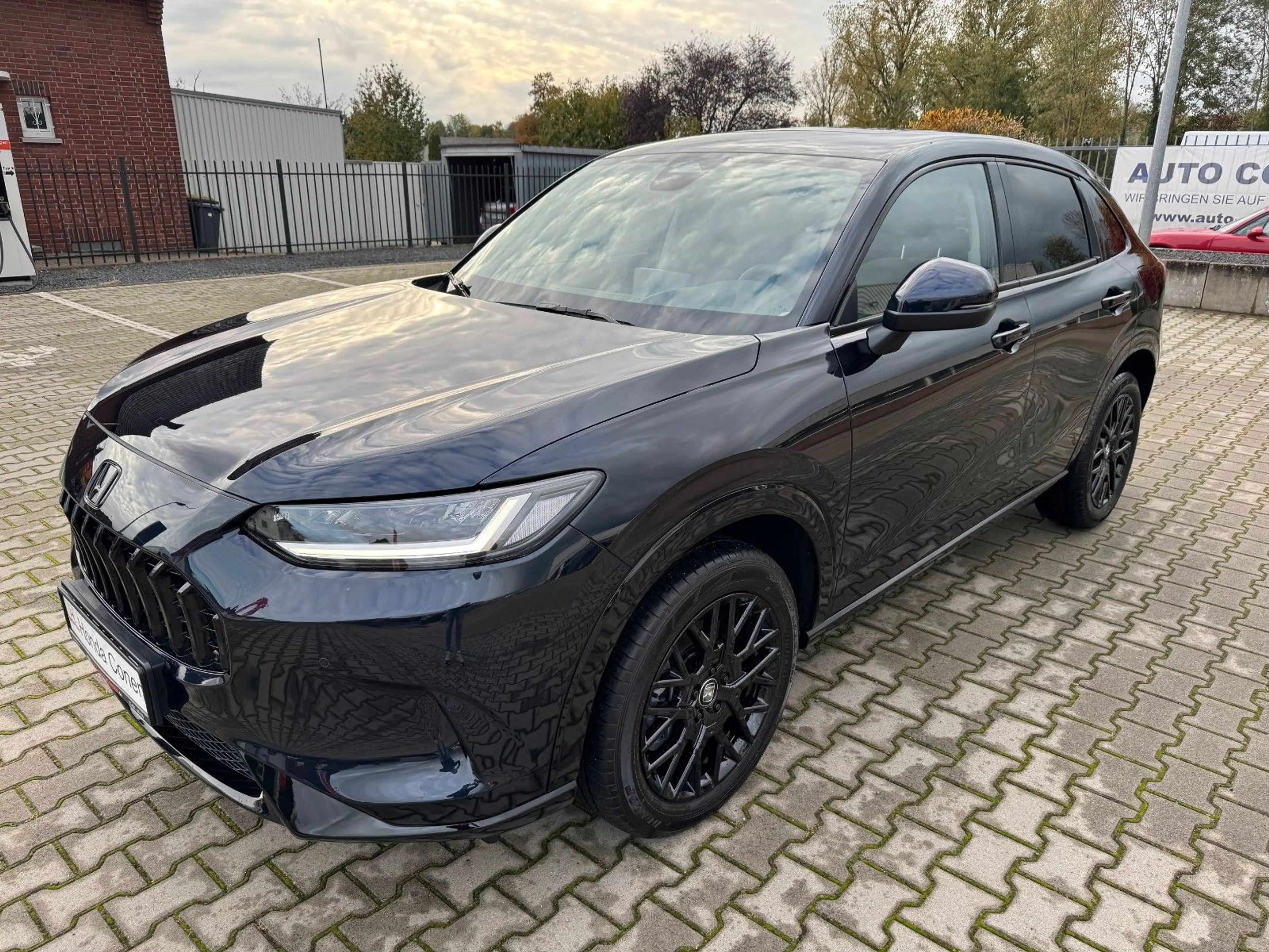Honda ZR-V 2.0 e:HEV Advance ZR1802 Black Embl. MY2026 — photo 2