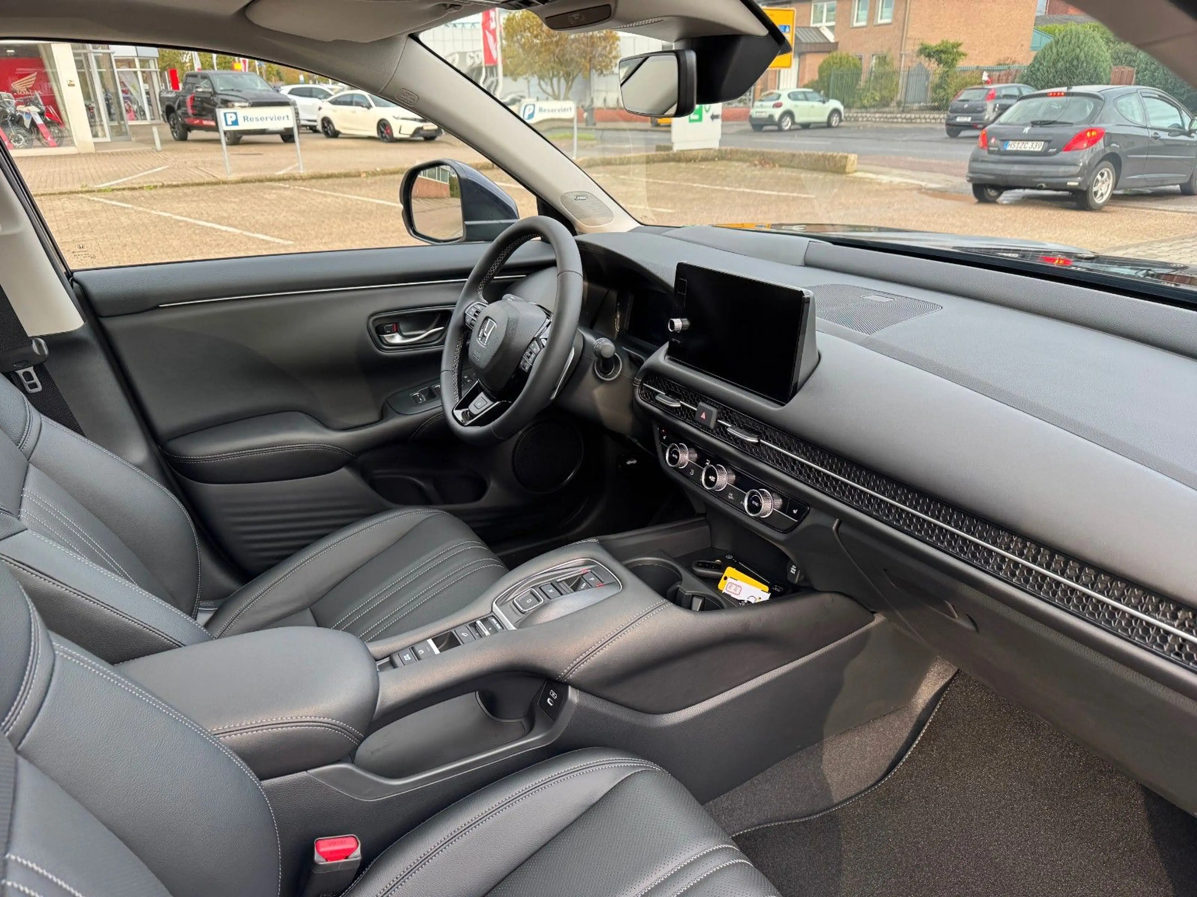 Honda ZR-V 2.0 e:HEV Advance ZR1802 Black Embl. MY2026 — photo 10