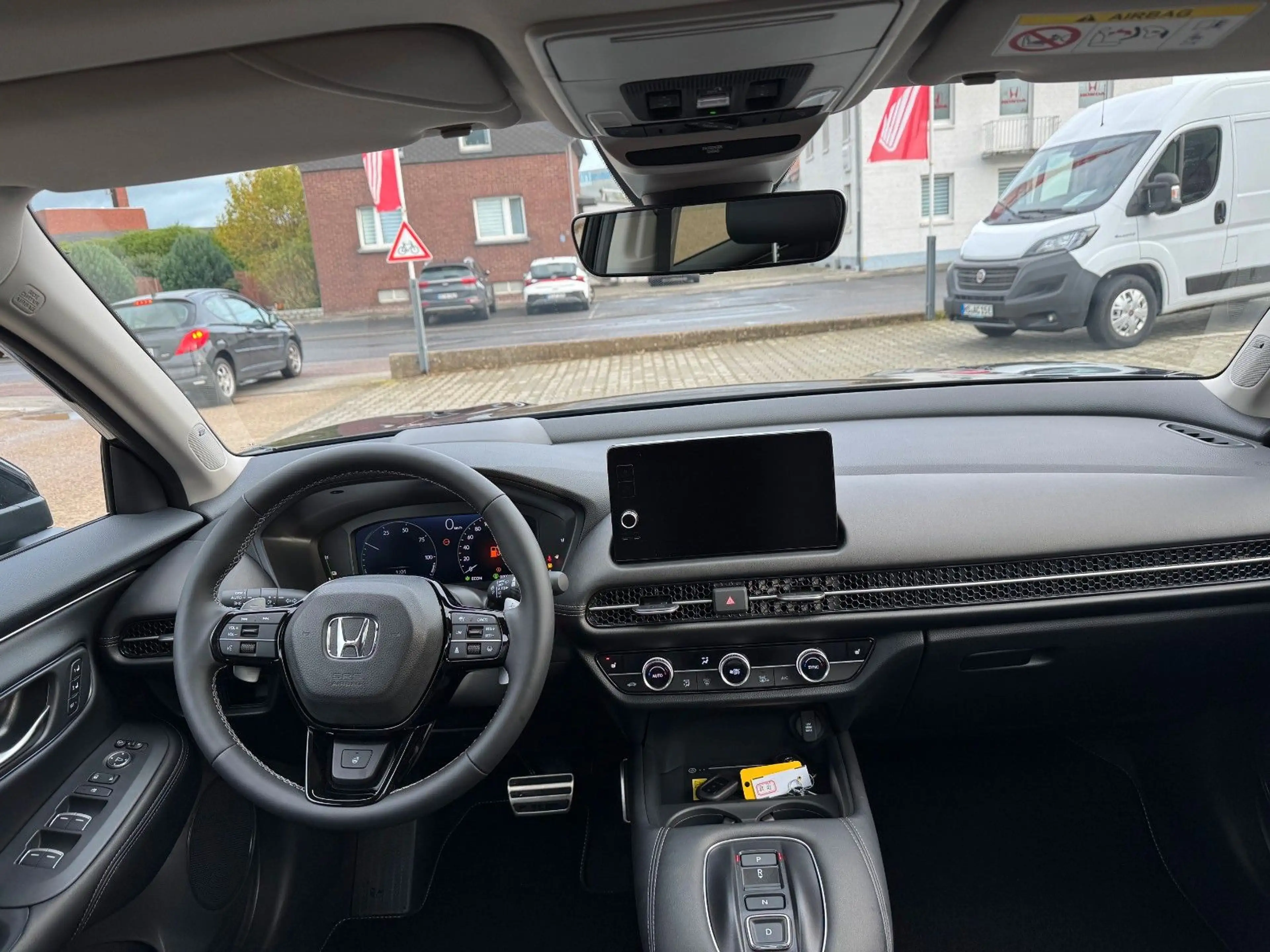 Honda ZR-V 2.0 e:HEV Advance ZR1802 Black Embl. MY2026 — photo 9