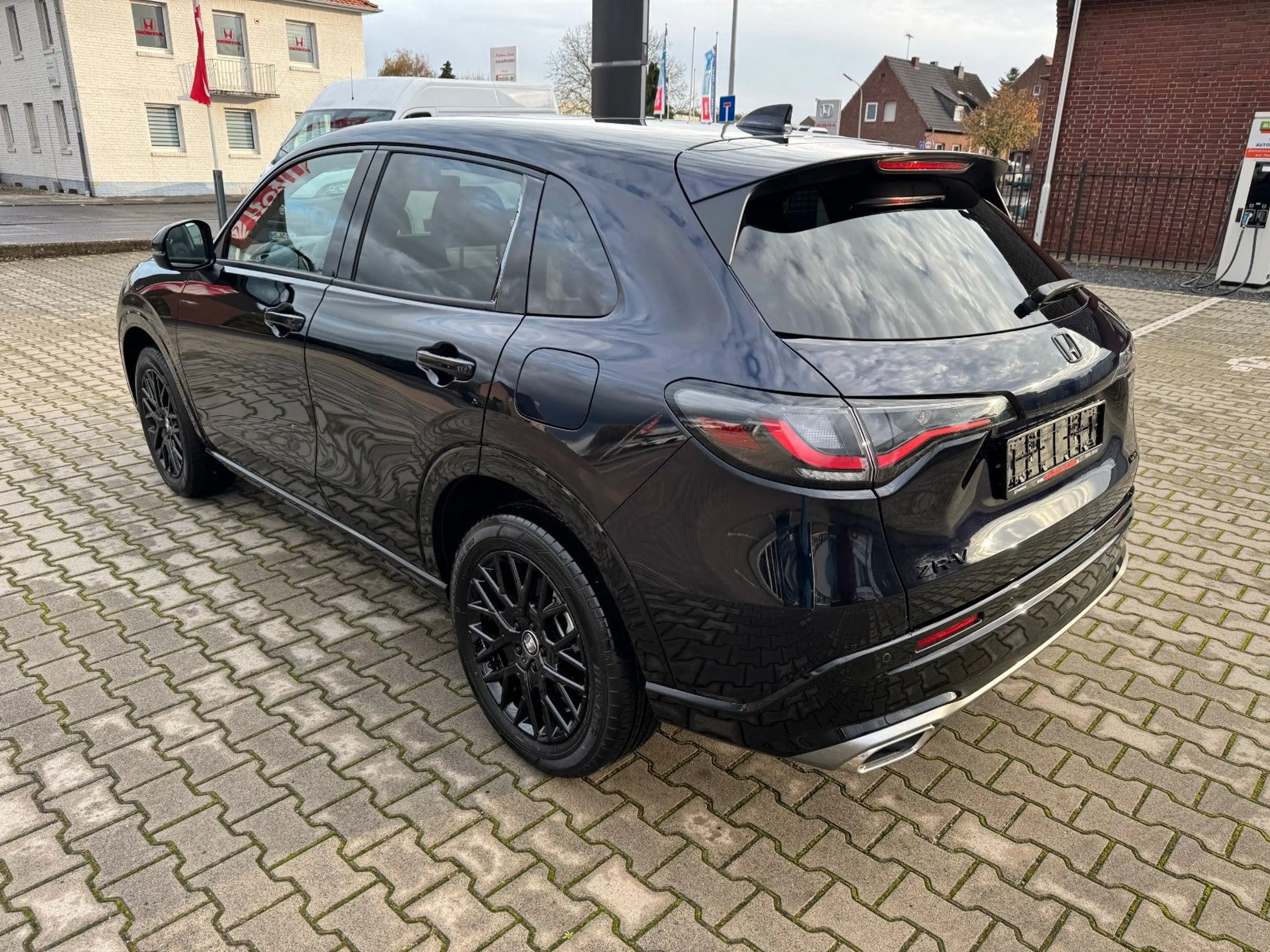 Honda ZR-V 2.0 e:HEV Advance ZR1802 Black Embl. MY2026 — photo 6