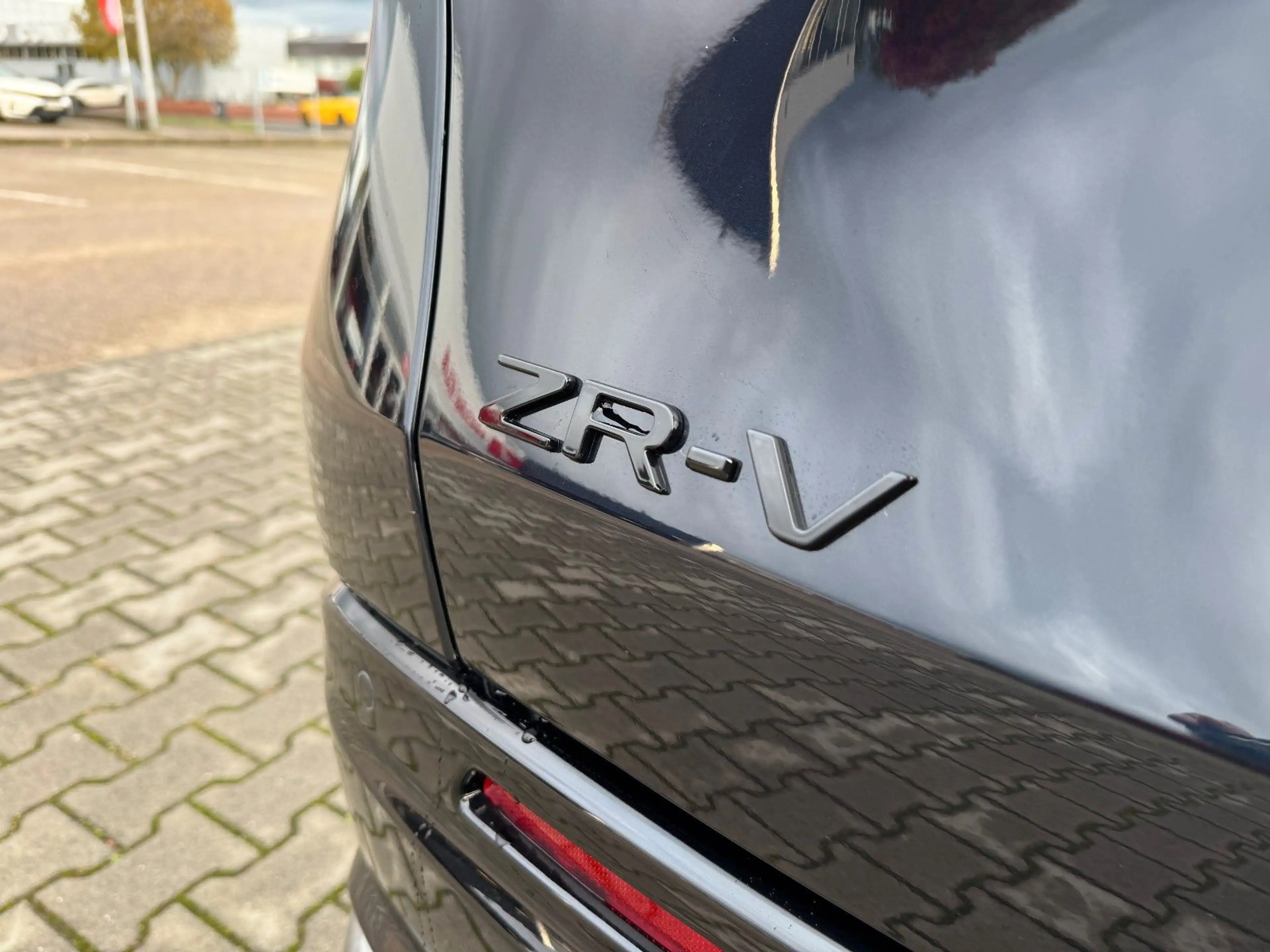 Honda ZR-V 2.0 e:HEV Advance ZR1802 Black Embl. MY2026 — photo 15