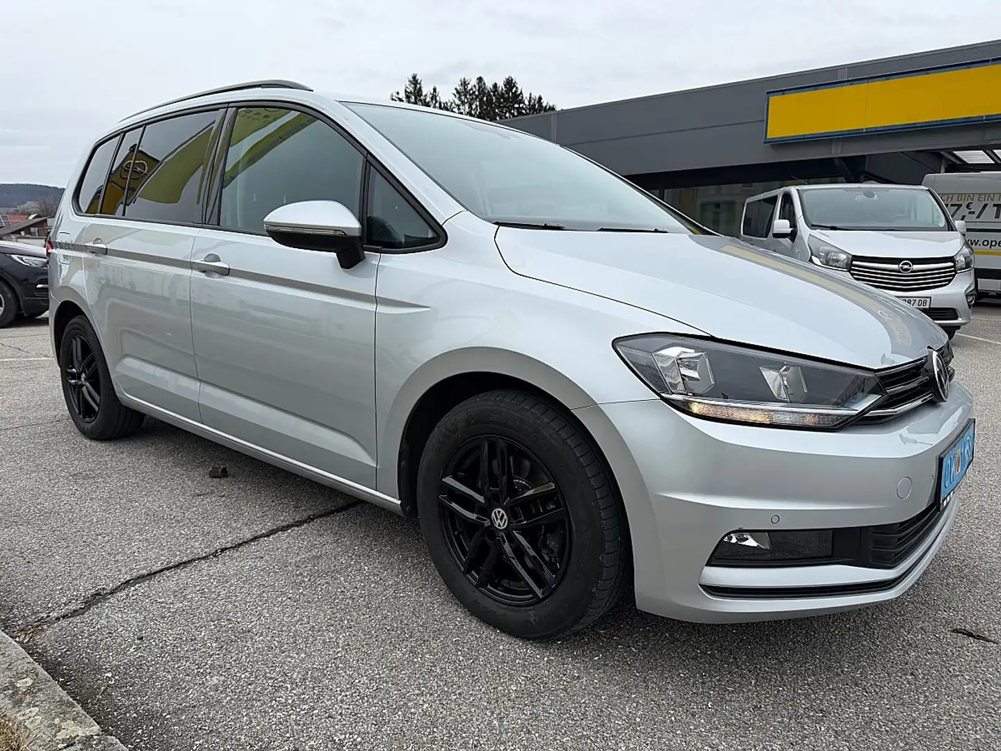 Volkswagen Touran 2,0 TDI**1. Besitz/Scheiben Verdunkelt/Aluräder... Silber - 1