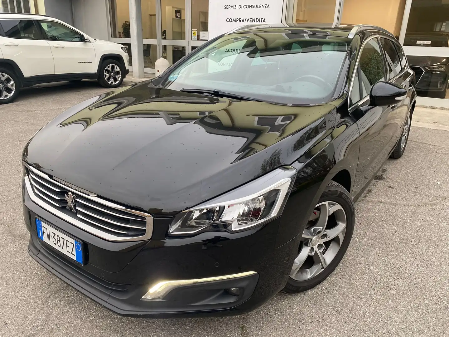 Peugeot 508 ALLURE 2.0 HDI TETTO, RETROCAMERA, GANGIO TRAINO Black - 1