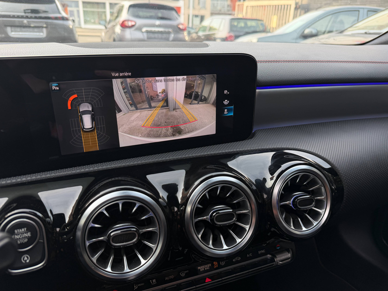 Mercedes-Benz CLA 180 PACK AMG-NAVI-CAMERA-TOIT OUVR-SIEGES CHAUF — photo 11