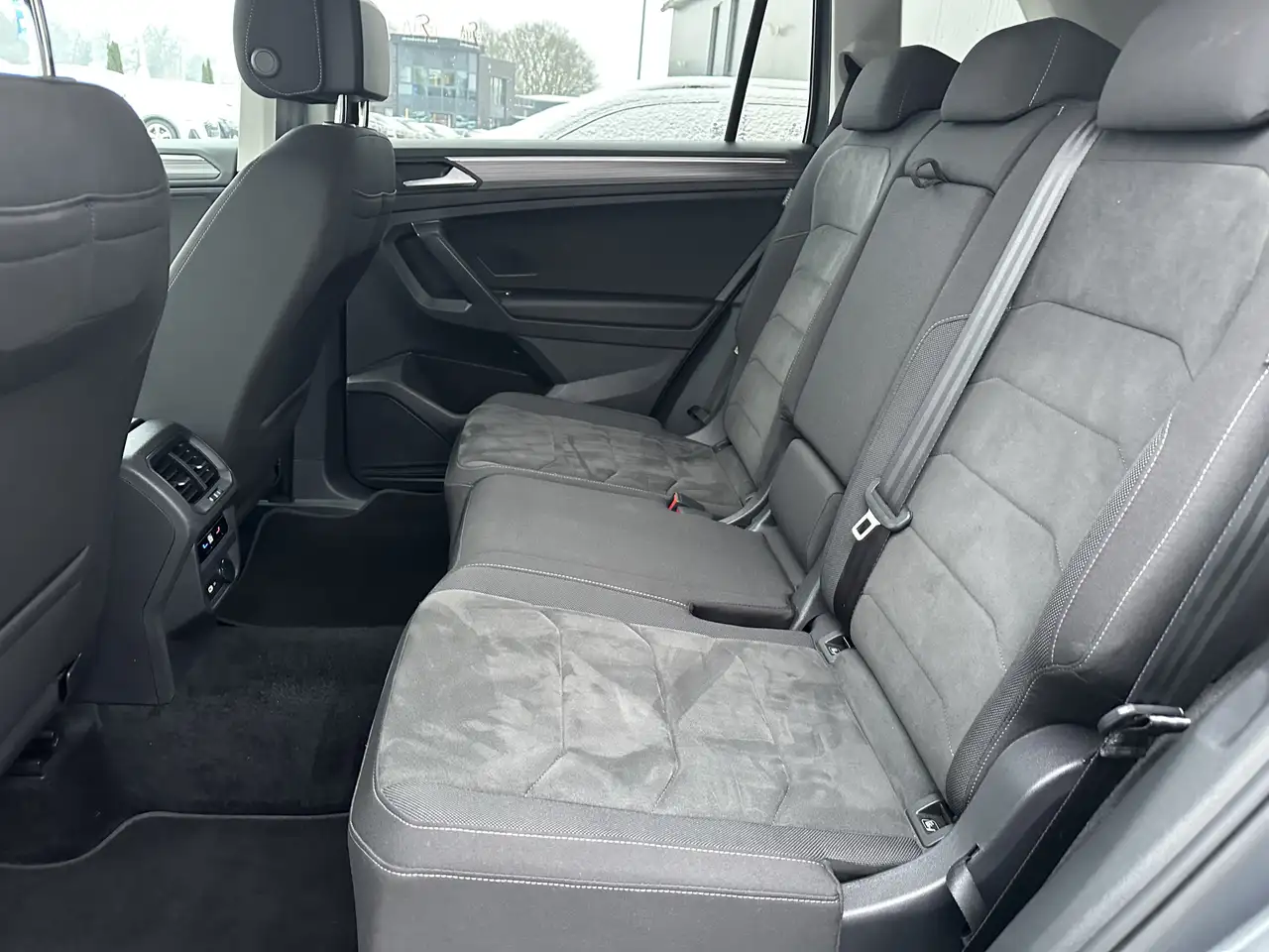Volkswagen Tiguan Allspace 4M DSG Elegance NAV+LED+AHK+VCOCK 11