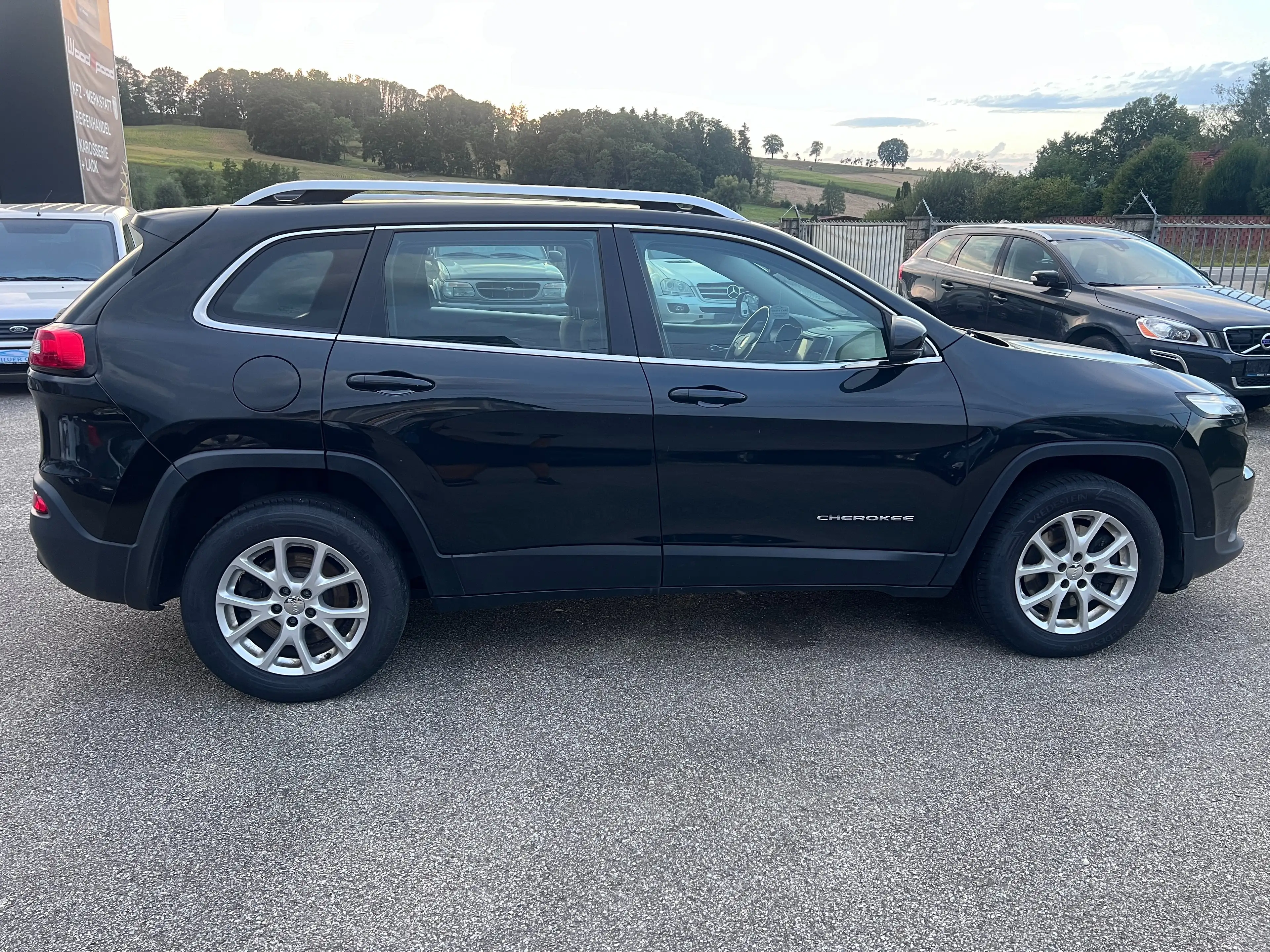 Jeep Cherokee Cherokee 2,0 MultiJet II AWD Limited Aut. Limited — photo 8