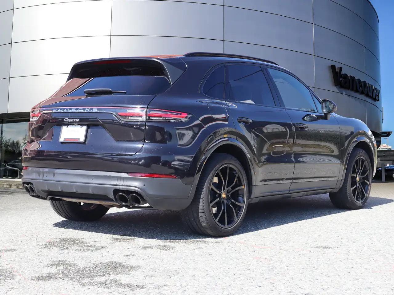 Porsche Cayenne снимка Porsche Cayenne