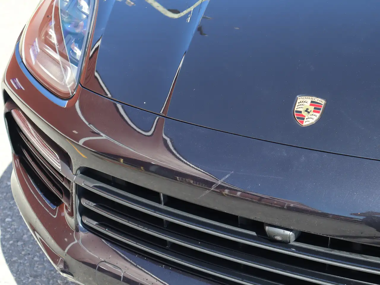 Porsche Cayenne снимка Porsche Cayenne