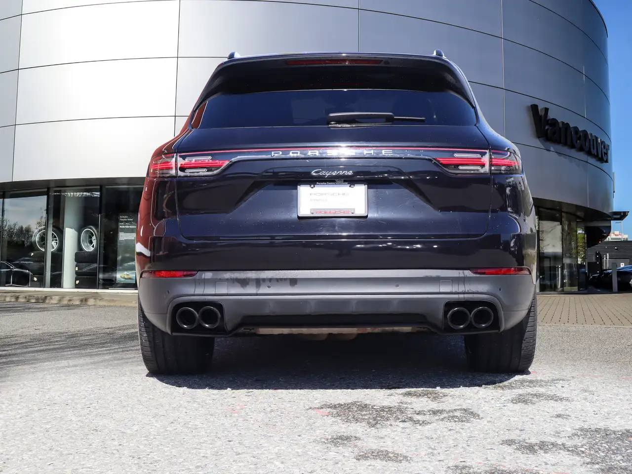 Porsche Cayenne снимка Porsche Cayenne