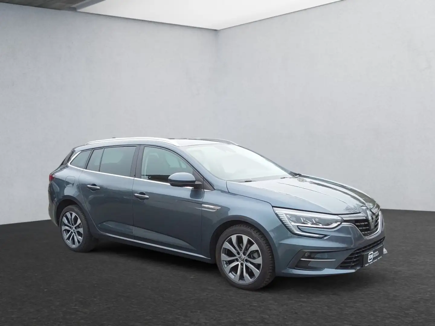 Renault Megane Grandtour TCe 140 EDC Techno+SHZ+LKHZ+GJR Grau - 2