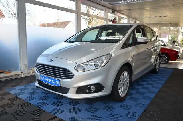 Ford S-Max 2.0 TDCi *AUTOMATIK*NAVI*AHK*100TKM!*