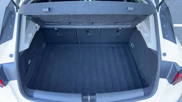 Opel Astra view 14