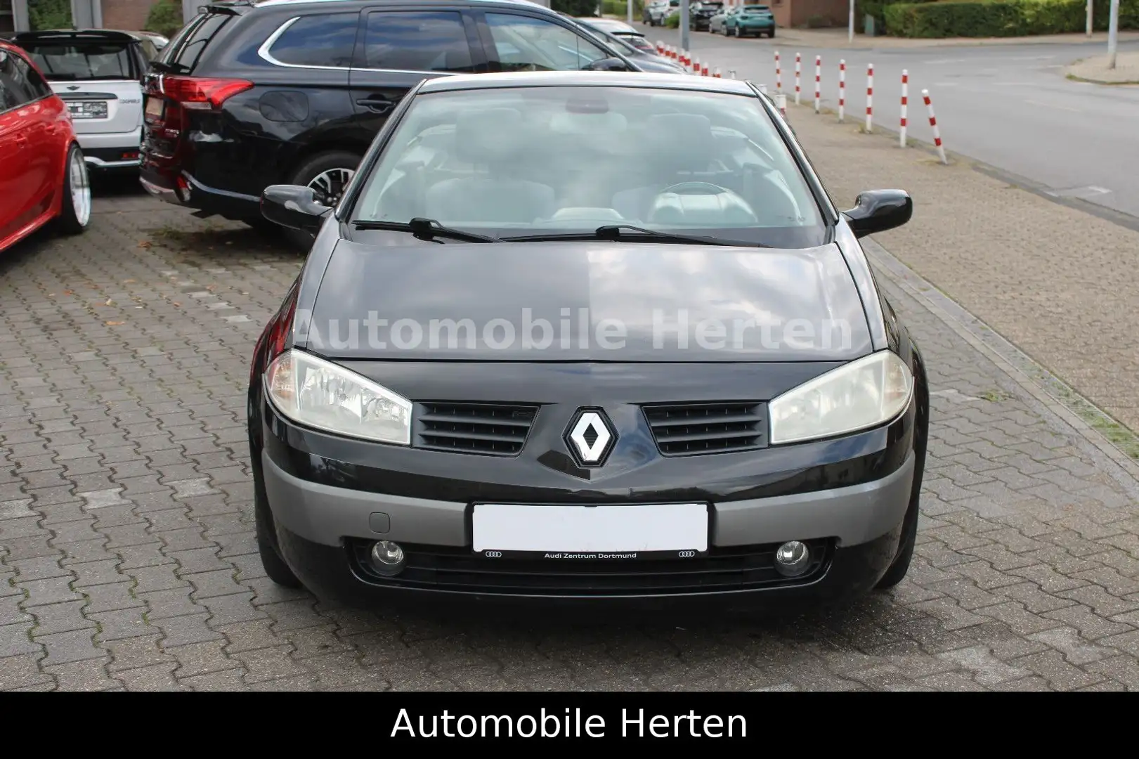 Renault Megane II Cabrio 2.0i Turbo Dynamique*TÜV2027* Noir - 2