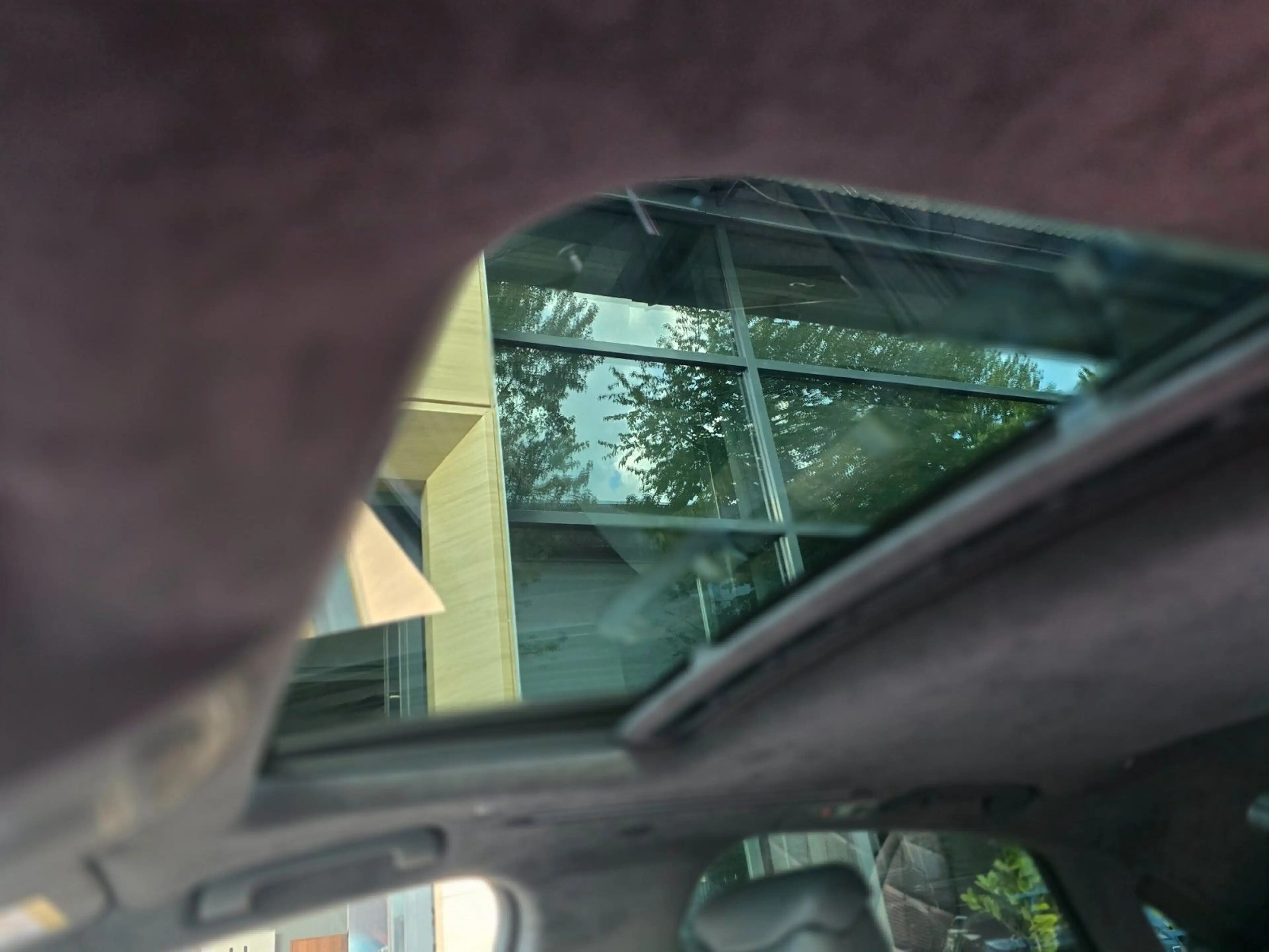 Audi S8 4.0 TFSI quattro plus — photo 11