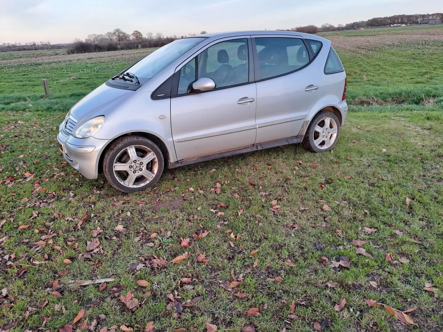 Mercedes-Benz 190 190 Elegance Lang Gris - 1