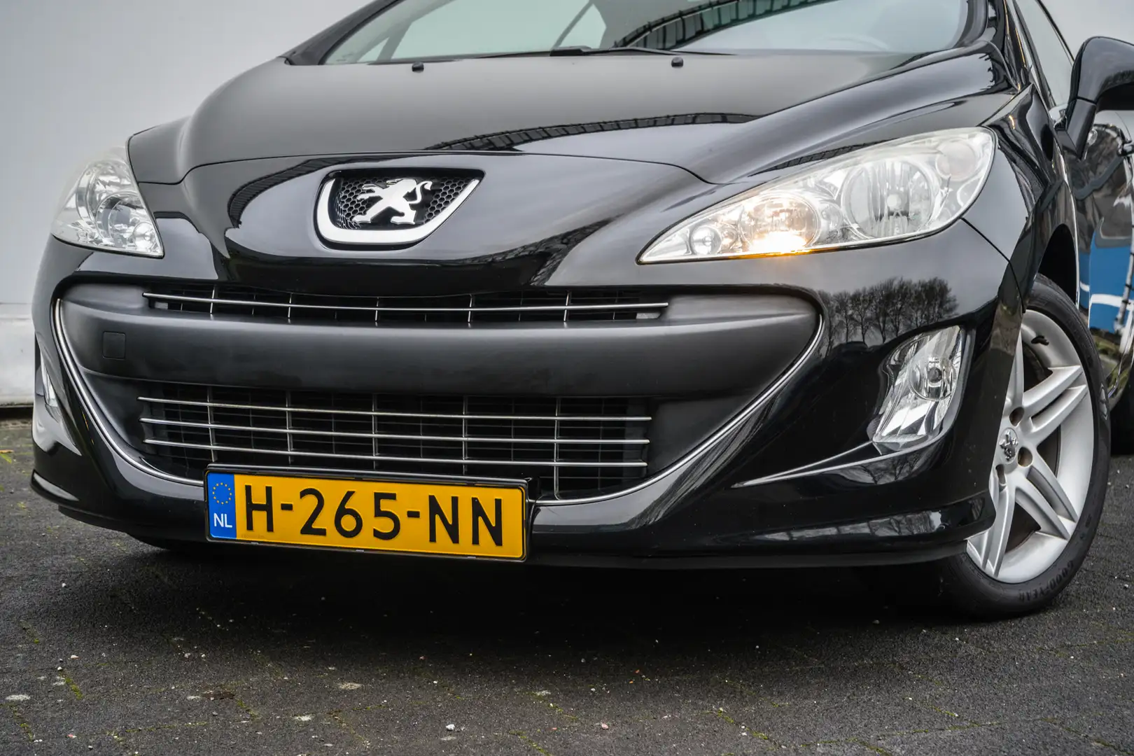 Peugeot 308 CC 1.6 VTi 120pk Sport Pack Facelift!/ Sportstoele Noir - 2