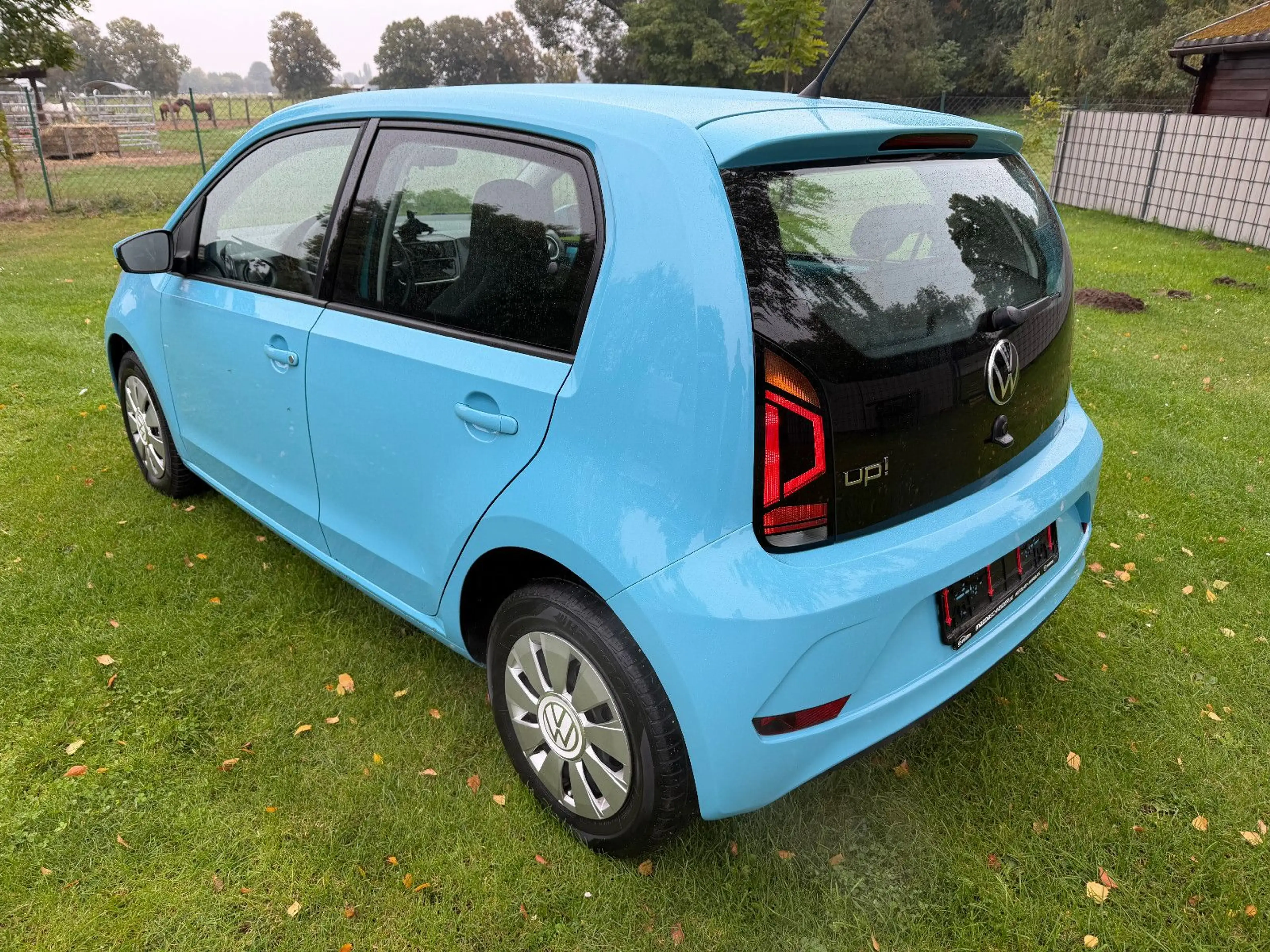 Volkswagen up! Basis - KLIMA-5-Türer-1.Hand-wenig KM — photo 2