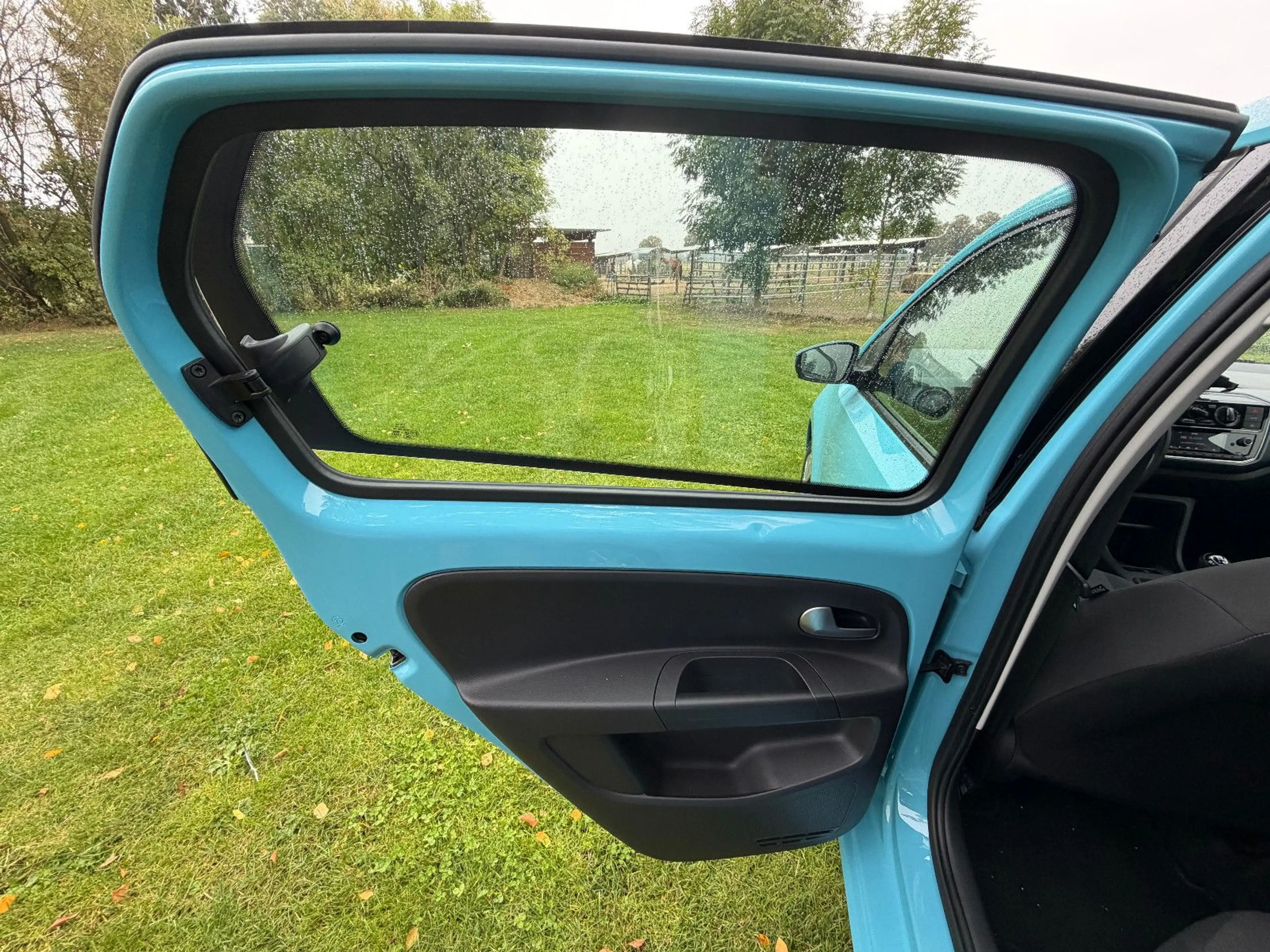Volkswagen up! Basis - KLIMA-5-Türer-1.Hand-wenig KM — photo 13