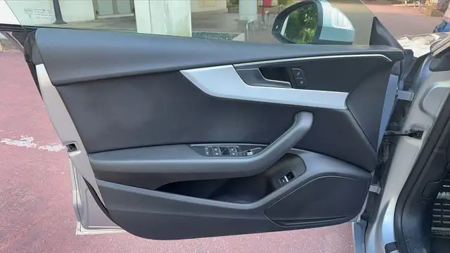 Audi A5 view 7