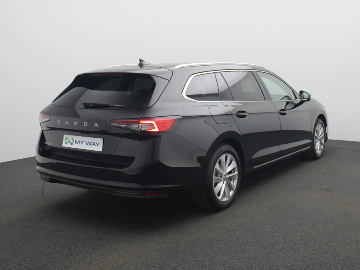 Skoda Superb SELECTION 1.5 TSI ACT MHEV 150 PK DSG-7 / ACC / Ca Noir - 2