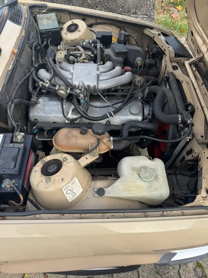 BMW 320 i, foto 5