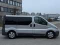 Renault Trafic Combi 2.0 dCi L1H1 9Sitzer Klima TÜV2027 Gris - thumbnail 3