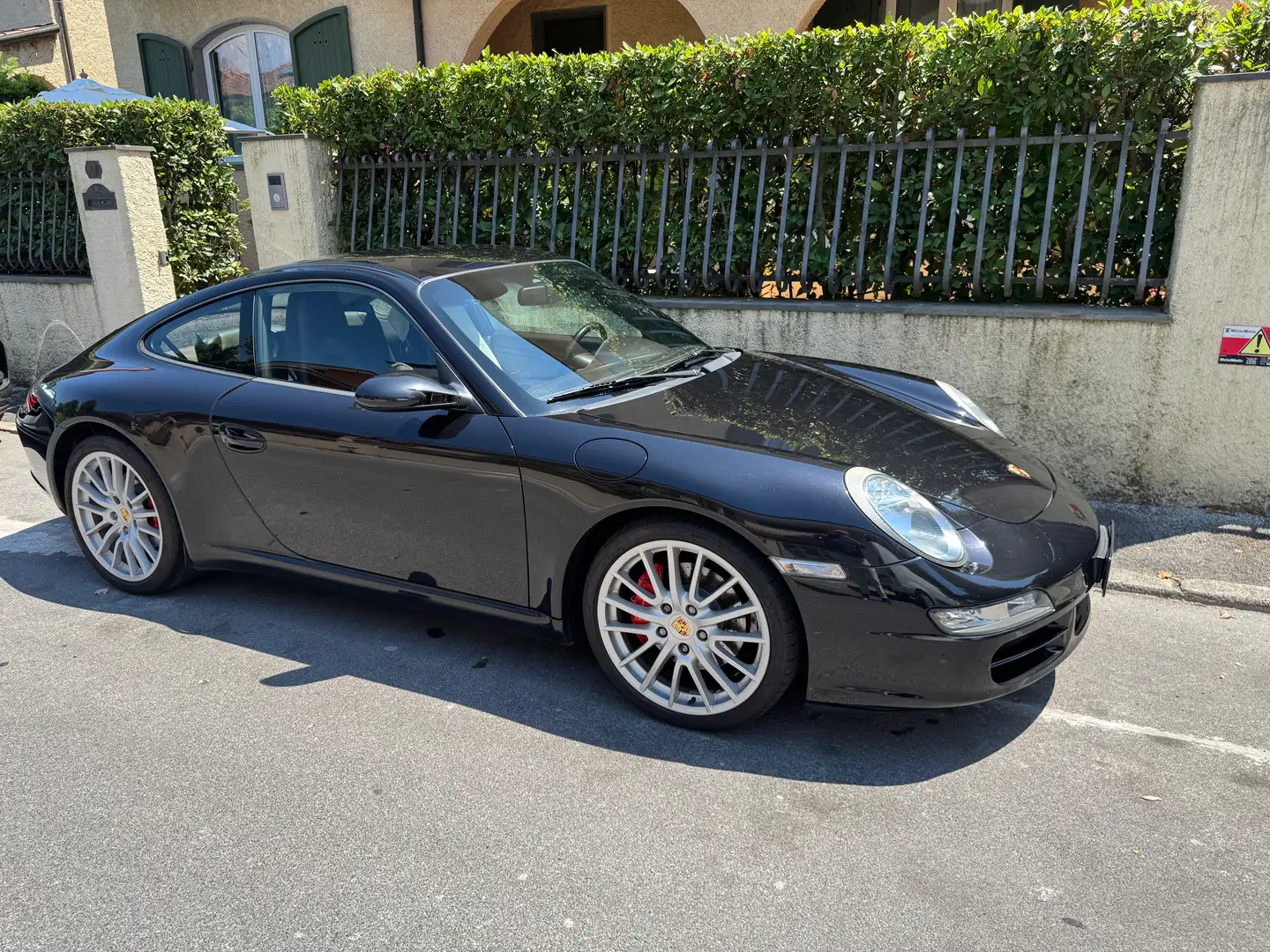 Porsche 997 Carrera s Nero - 2