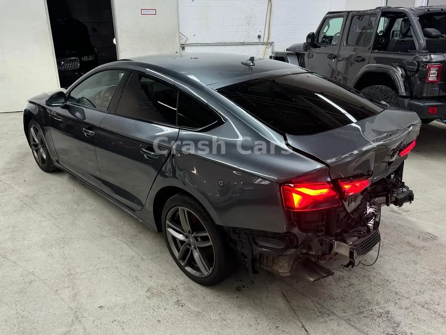 Audi A5 Sportback 40 TDI quattro edition one*ACC* Grijs - 2
