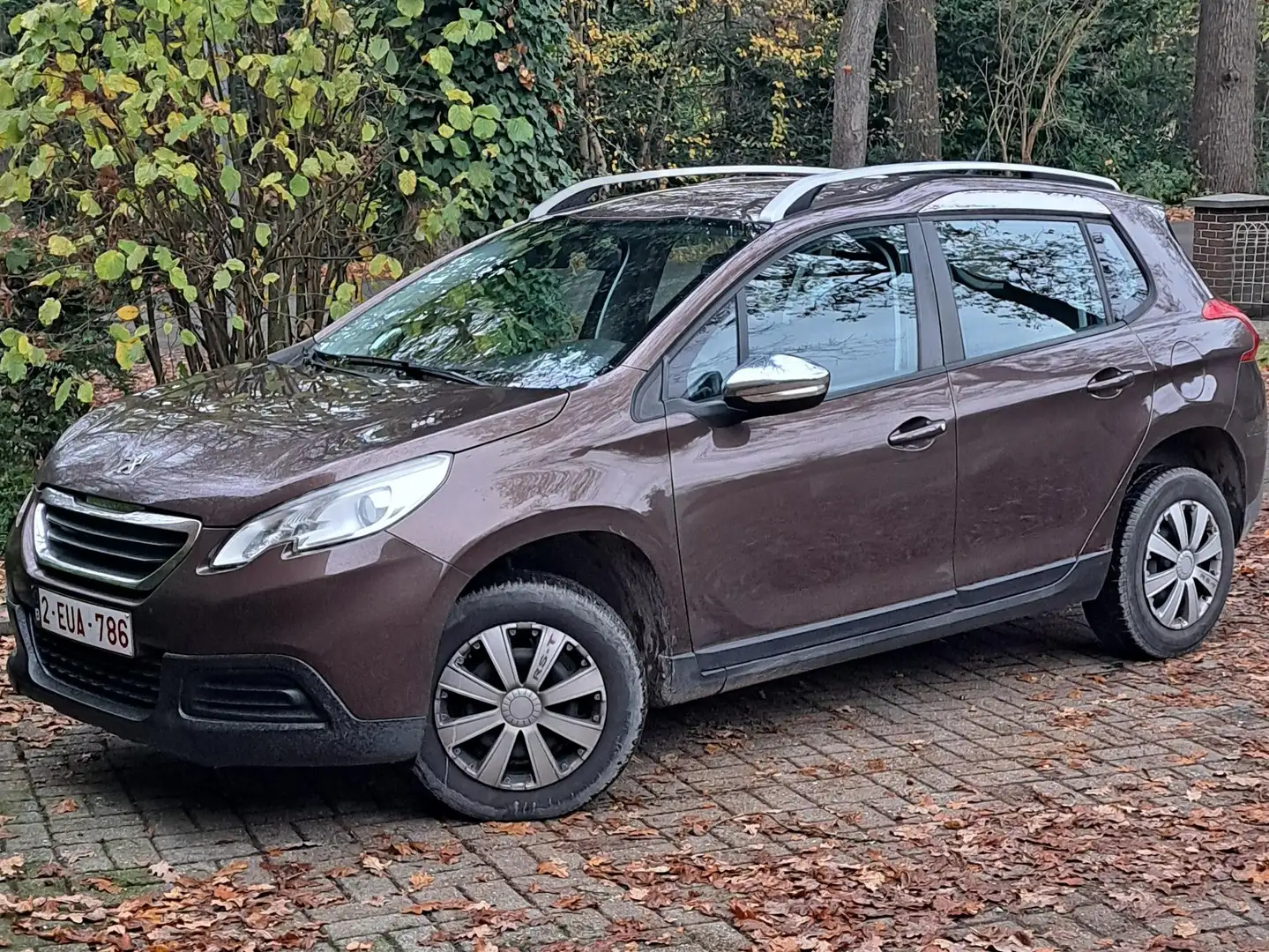 Peugeot 2008 2008 PureTech 82 Style Bruin - 1