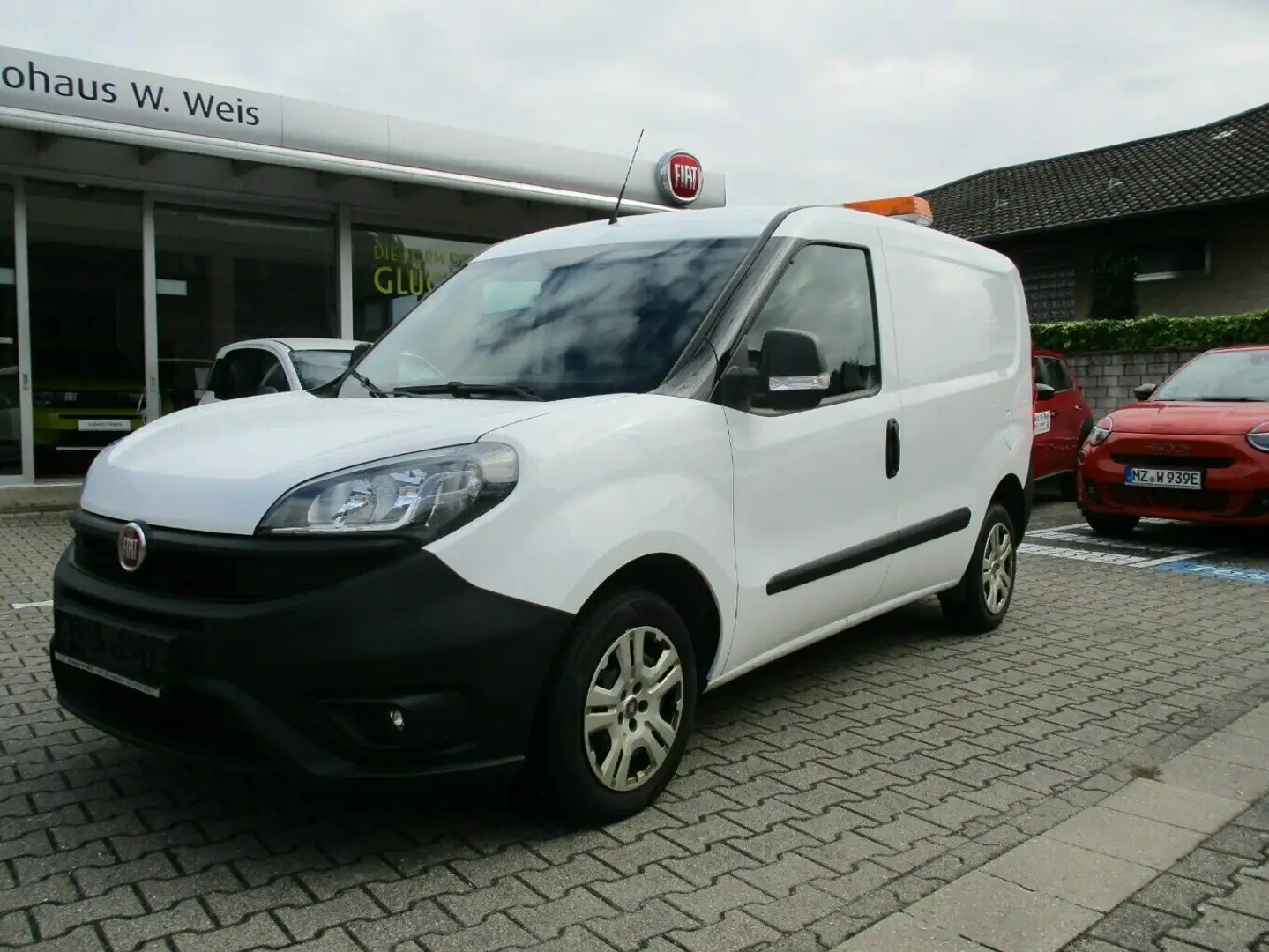 Fiat Doblo Cargo SX Kasten 1,3 Weiß - 2