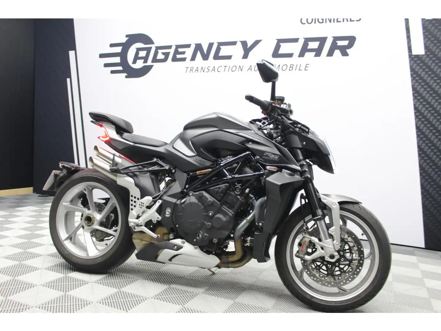 MV Agusta Brutale 1000 RS - Suivi complet Noir - 2