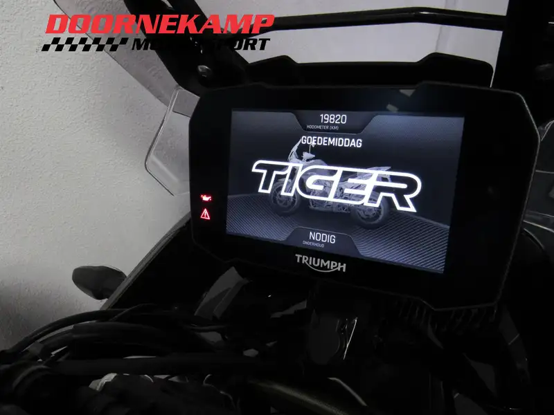 Triumph Tiger 900 - foto 7